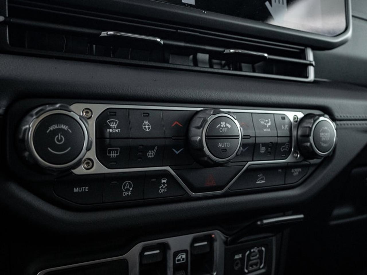 2026 Jeep Wrangler Sahara Photo