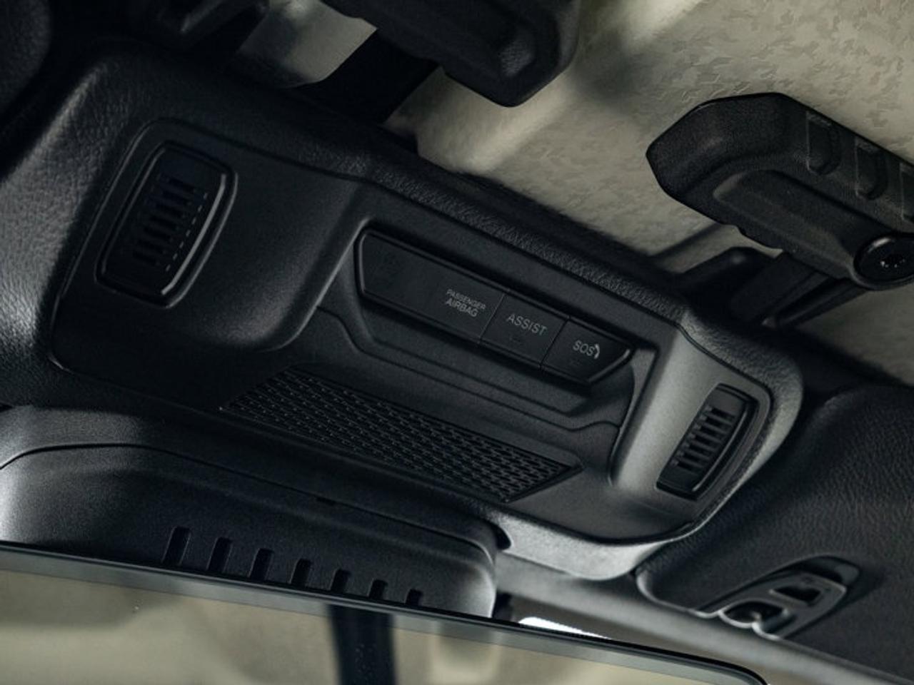 2026 Jeep Wrangler Sahara Photo