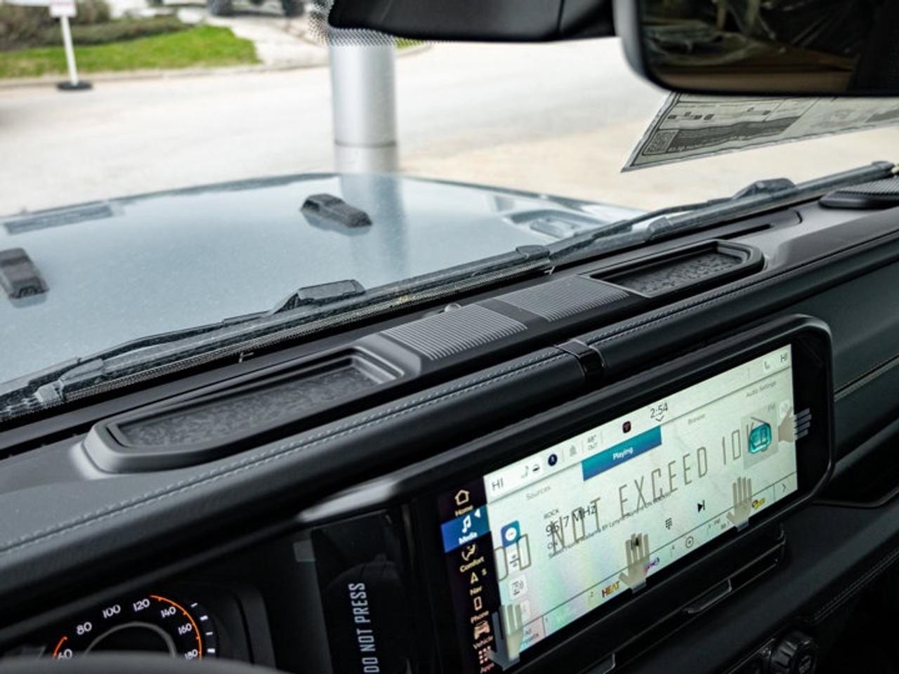 2026 Jeep Wrangler Sahara Photo