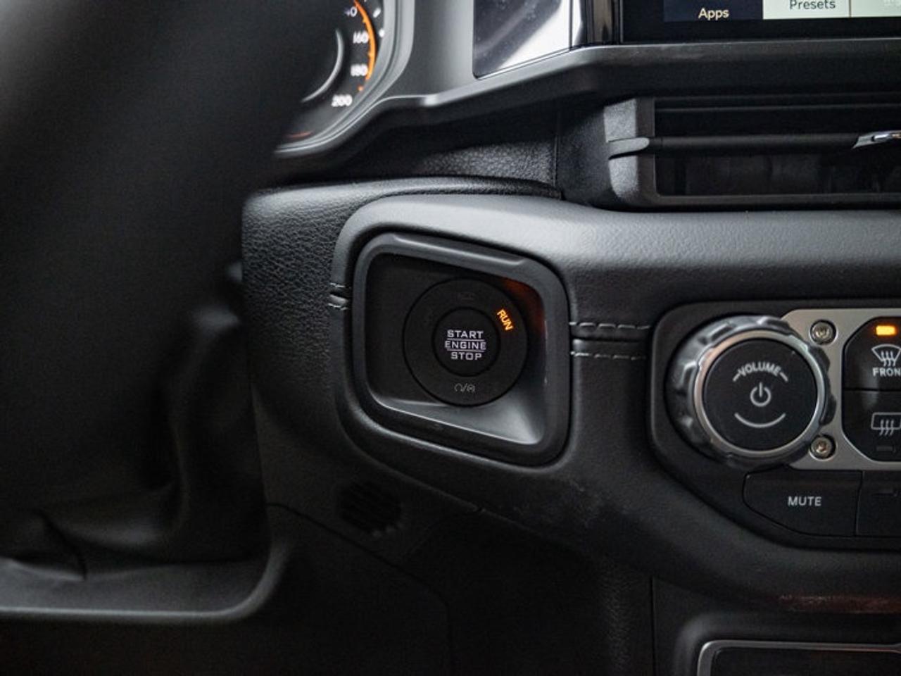 2026 Jeep Wrangler Sahara Photo