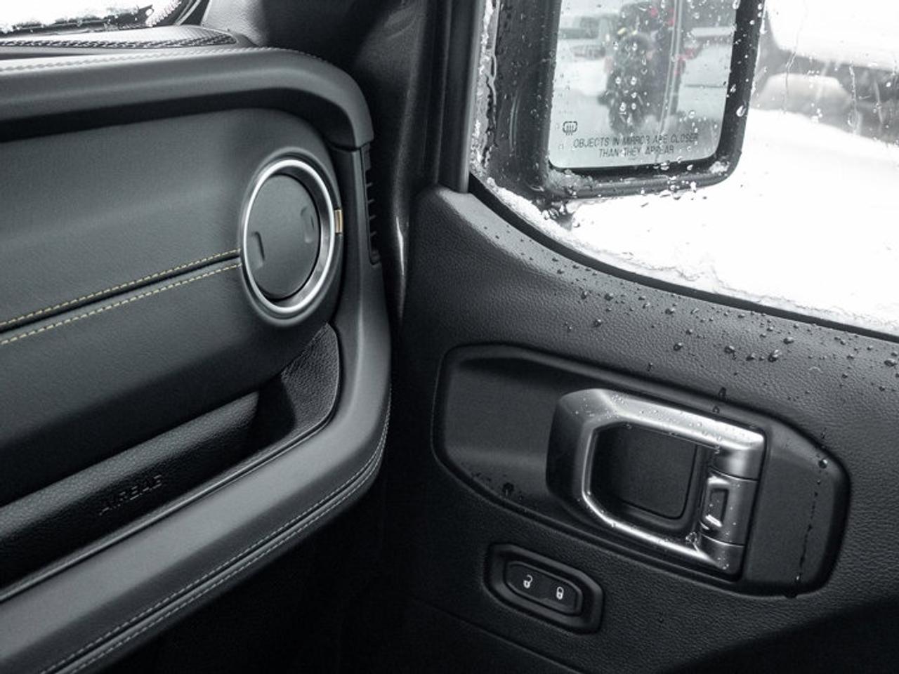 2026 Jeep Wrangler Sahara Photo
