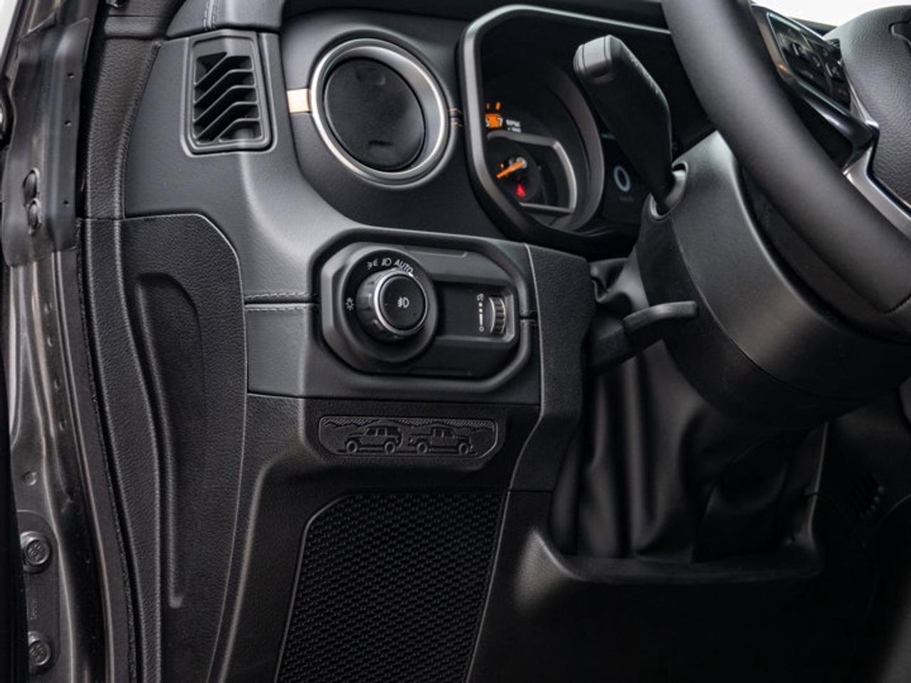 2026 Jeep Wrangler Sahara Photo