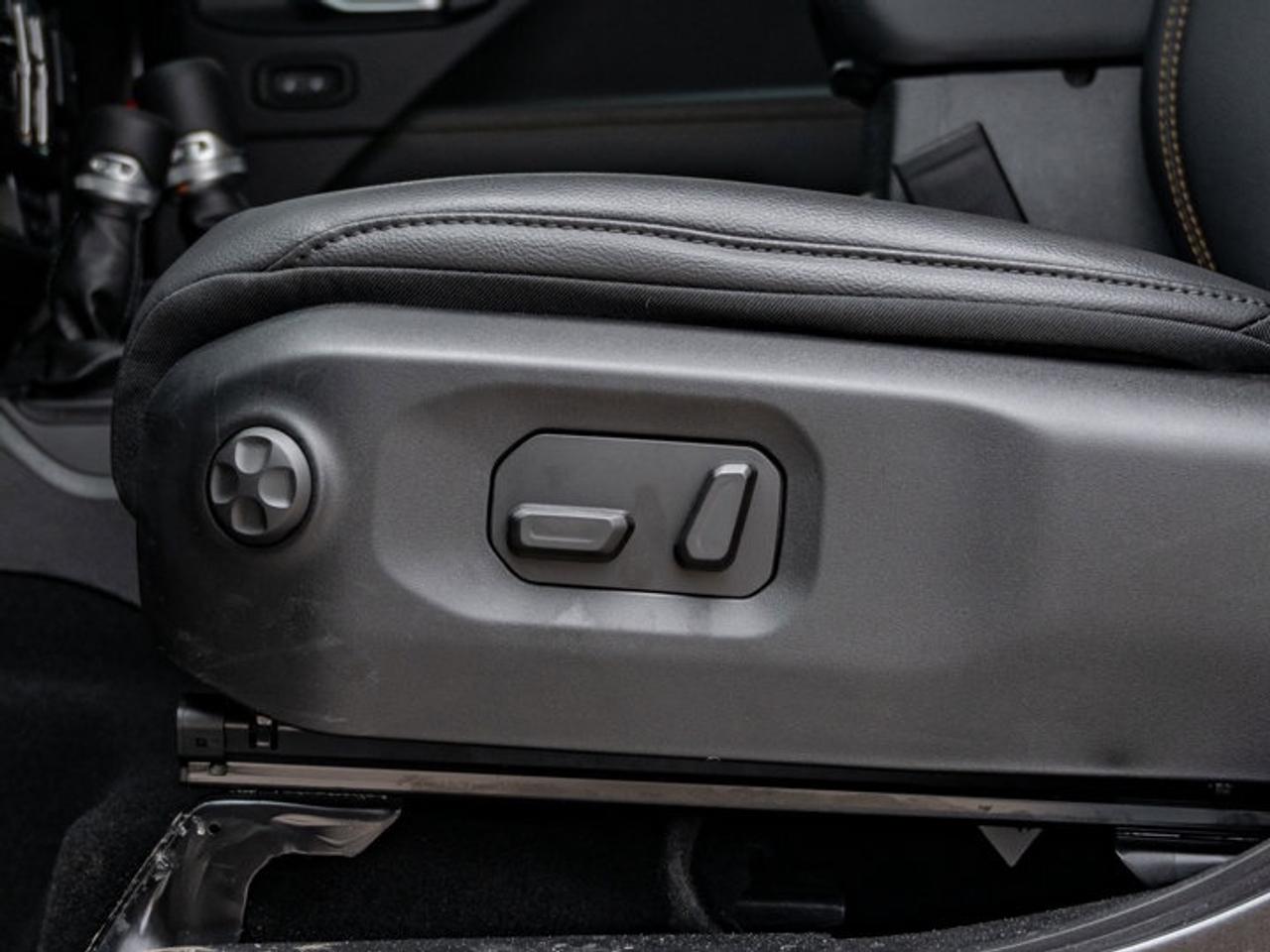 2026 Jeep Wrangler Sahara Photo