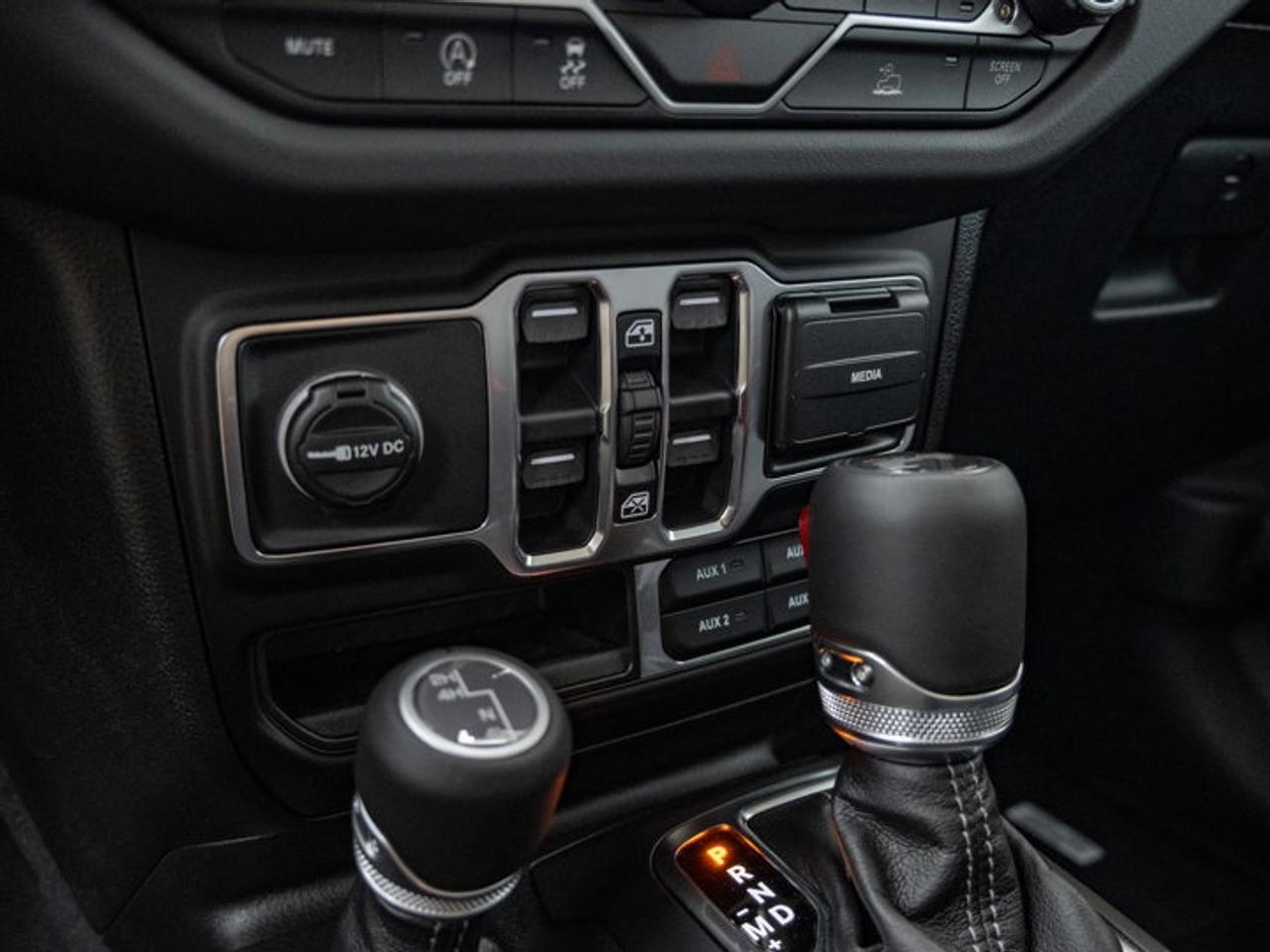 2026 Jeep Wrangler Sahara Photo