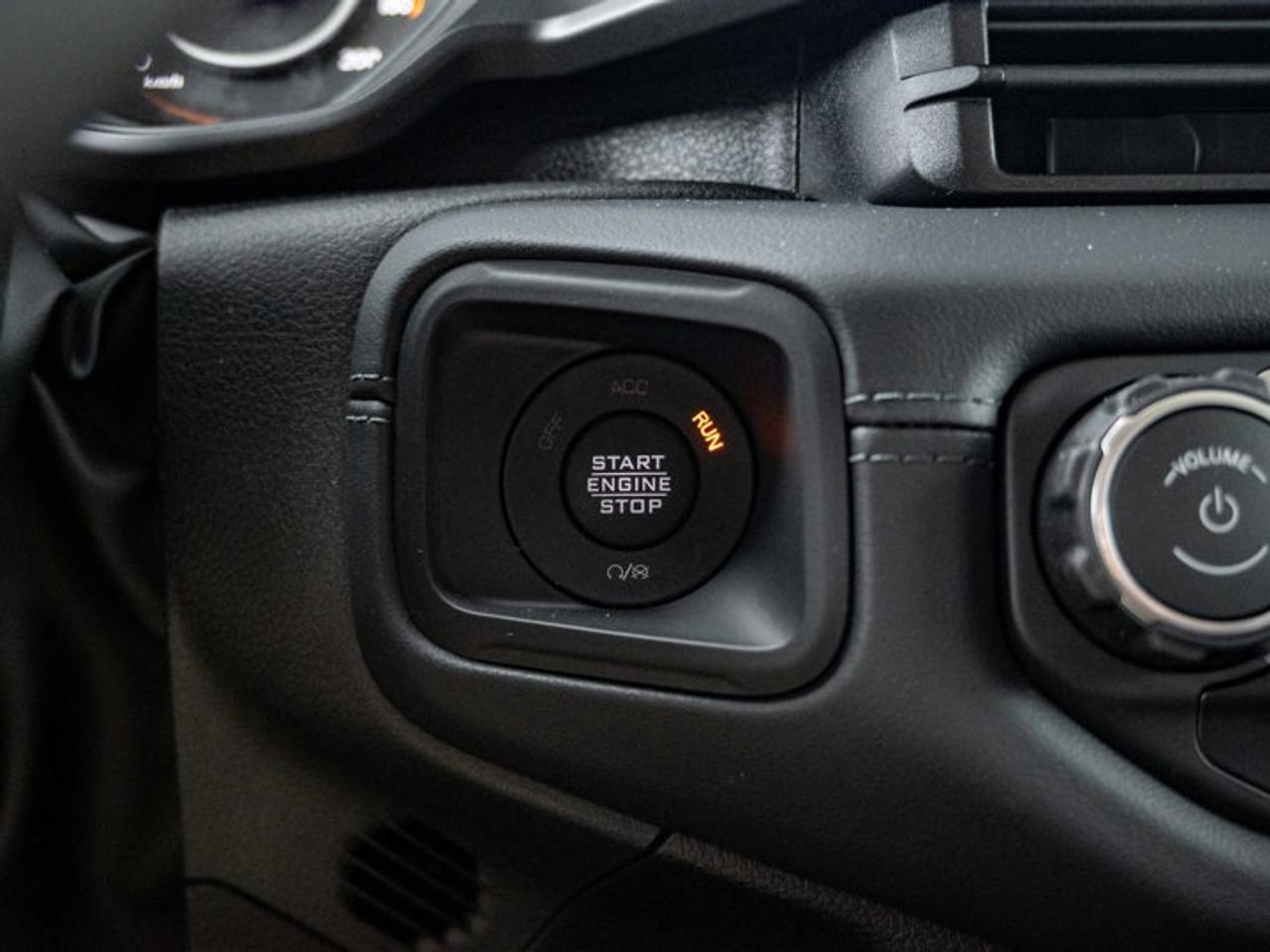 2026 Jeep Wrangler Sahara Photo