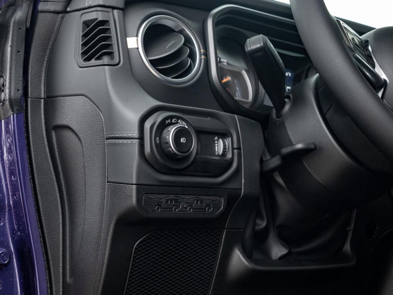 2026 Jeep Wrangler Sahara Photo