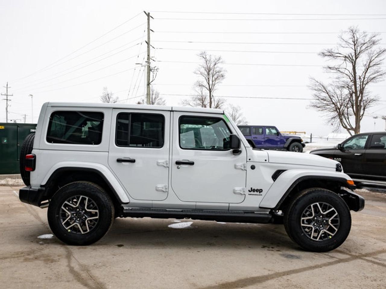 2026 Jeep Wrangler Sahara Photo