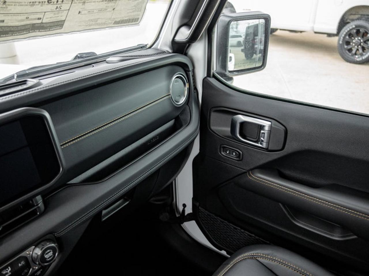 2026 Jeep Wrangler Sahara Photo