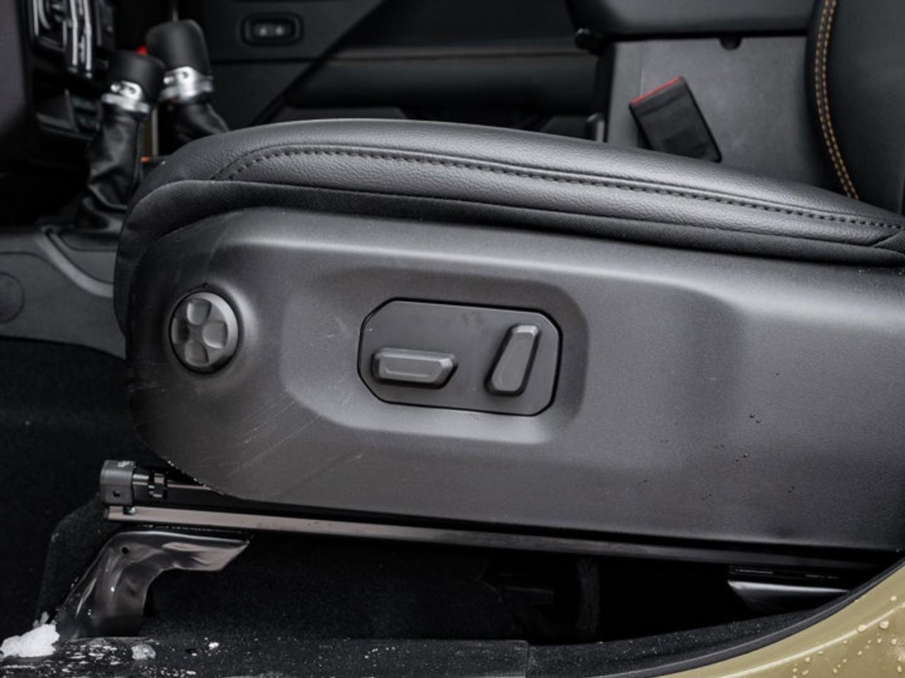 2026 Jeep Wrangler Sahara Photo