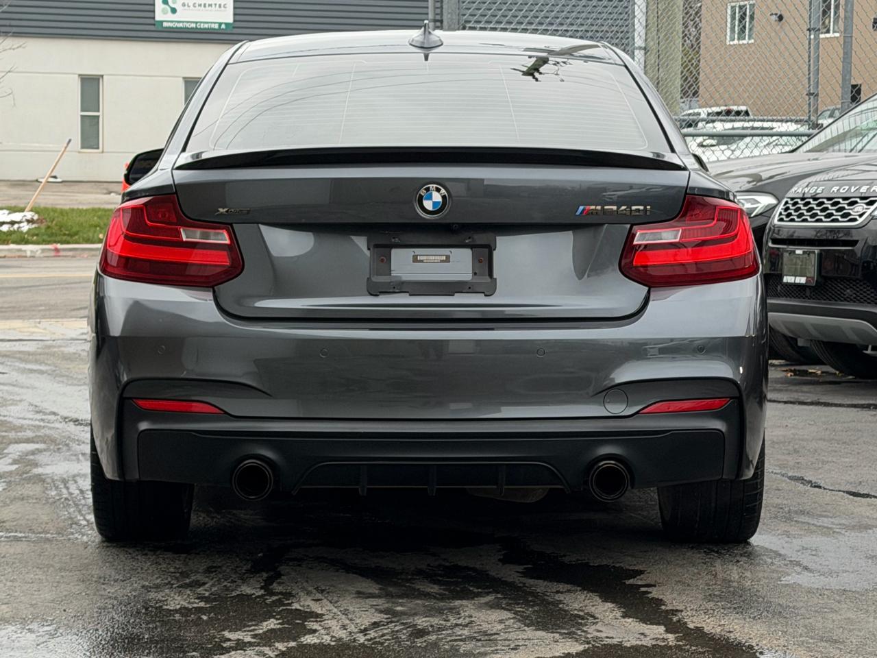 2017 BMW 2-Series M240i xDrive MPERF|NAVI|BACKUP|SUNROOF - Photo #4