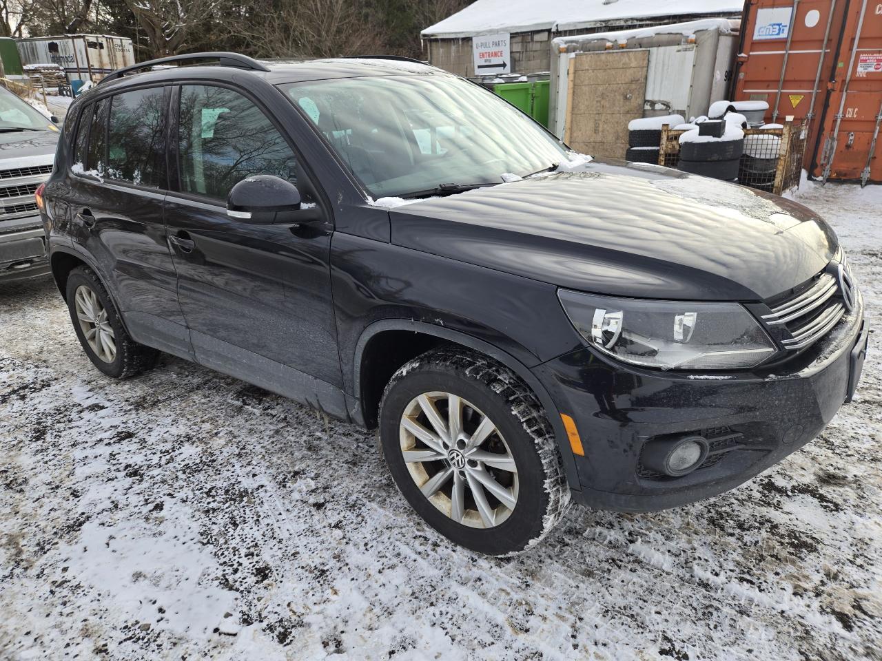 2012 Volkswagen Tiguan Trendline Photo2