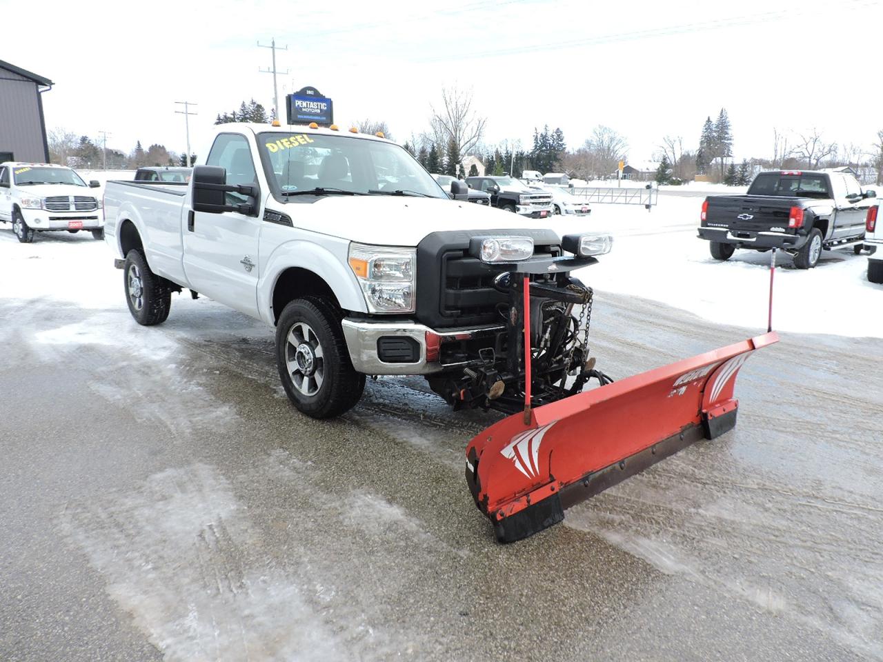 2013 Ford SUPER DUTY F-350 SRW XL Diesel 4X4 New Box With Western 8/10 Foot Plow