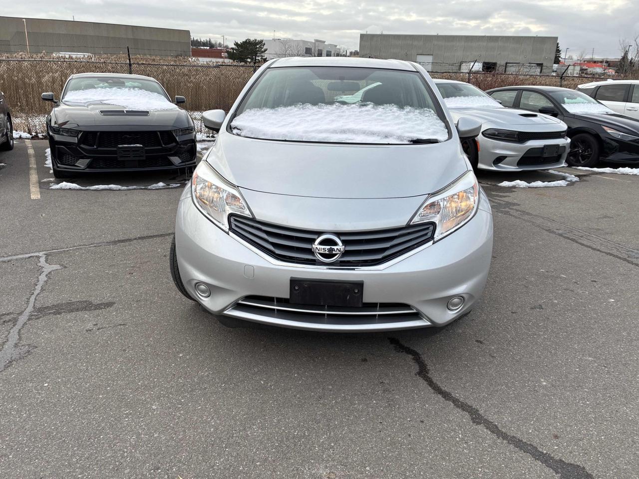 2015 Nissan Versa Note 5dr HB Auto 1.6 SV 1-Owner Clean CarFax Financing! - Photo #2