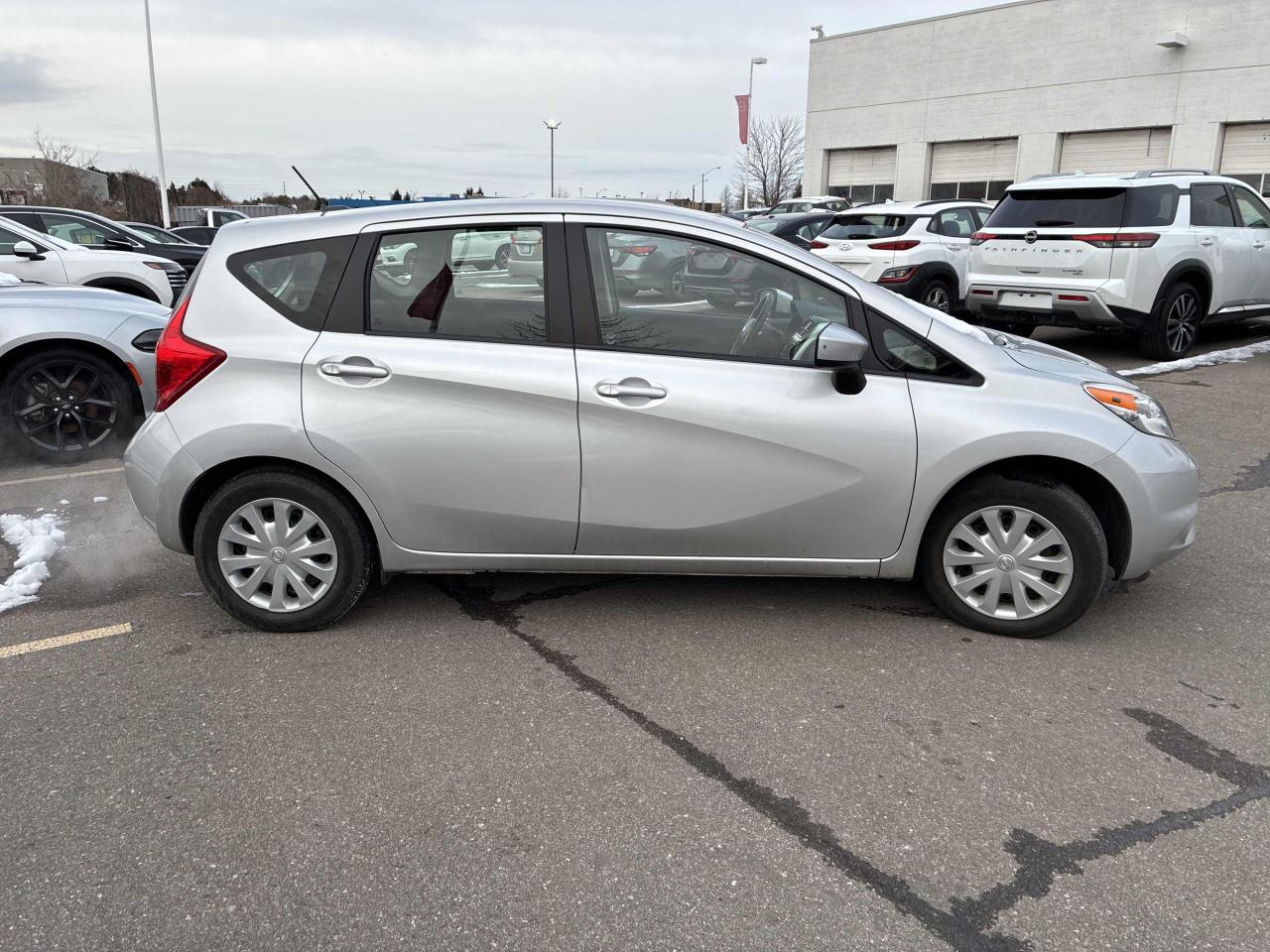 2015 Nissan Versa Note 5dr HB Auto 1.6 SV 1-Owner Clean CarFax Financing! - Photo #6