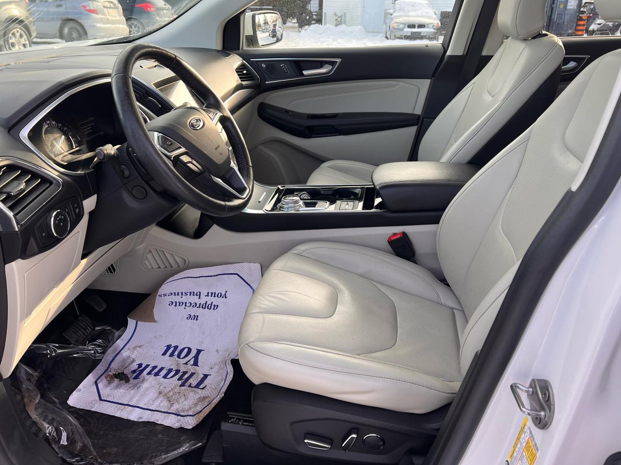 2019 Ford Edge Titanium Photo