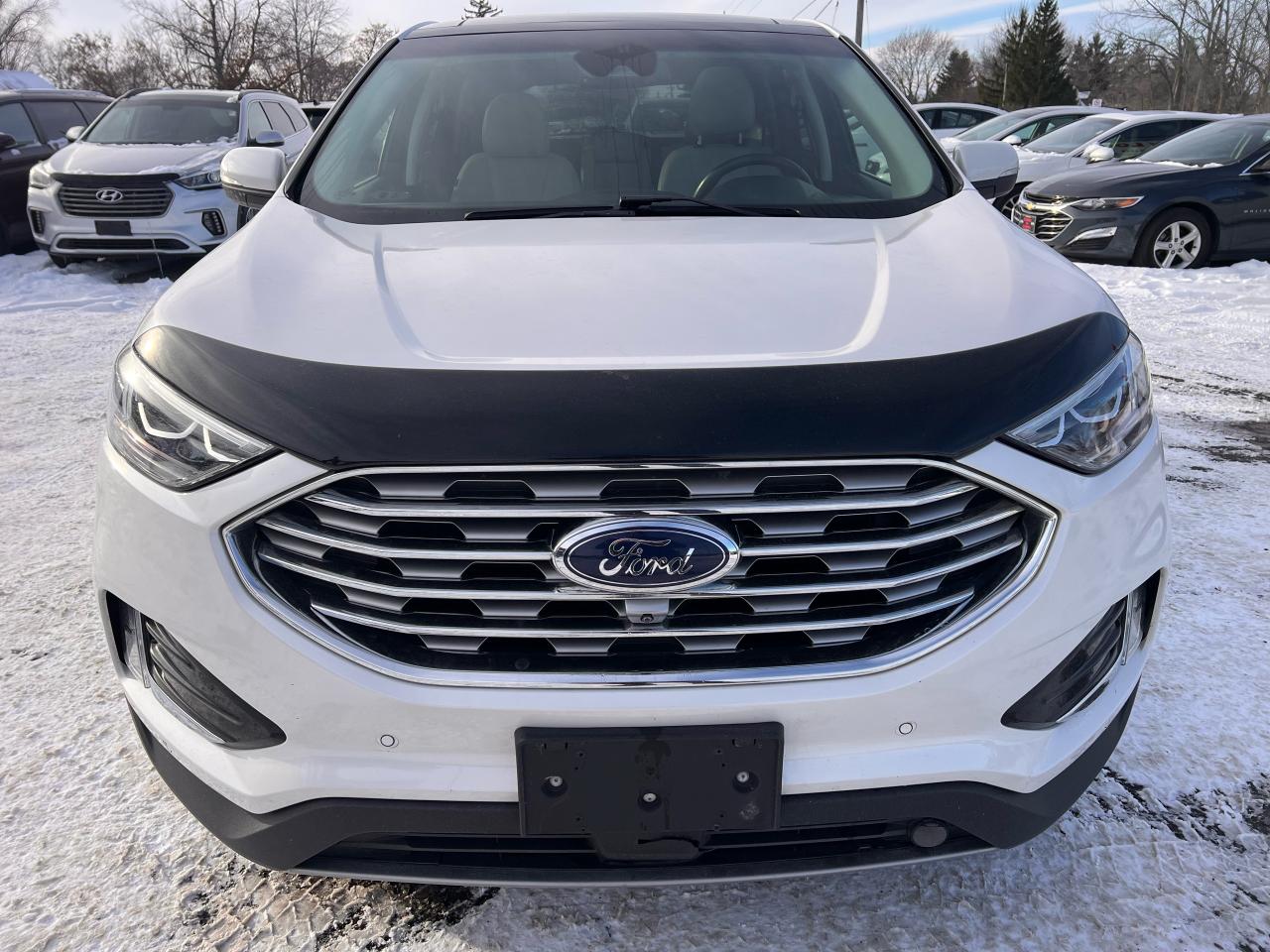 2019 Ford Edge Titanium Photo