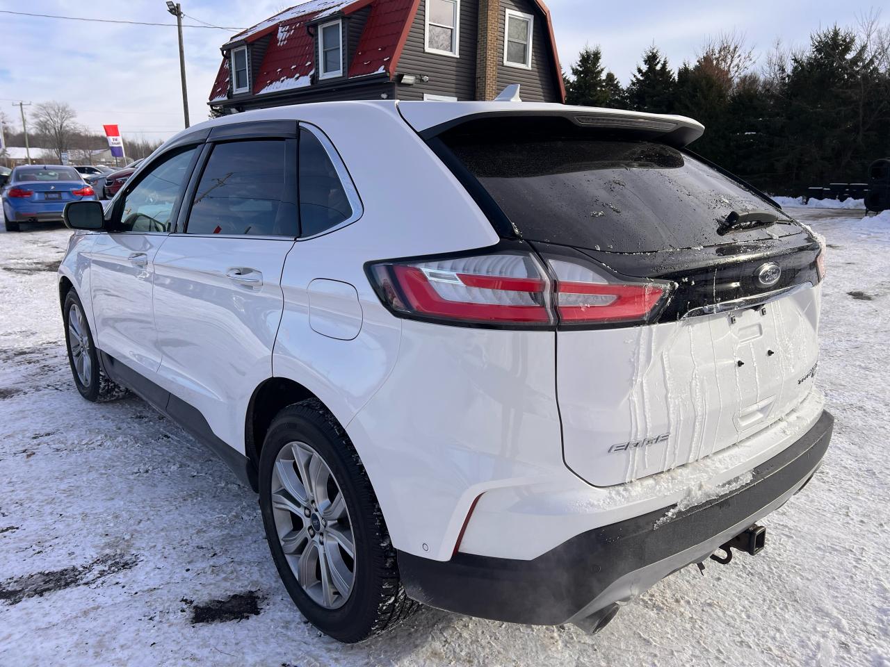 2019 Ford Edge Titanium Photo47