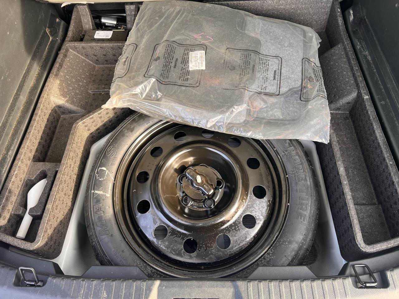 2019 Ford Edge Titanium Photo