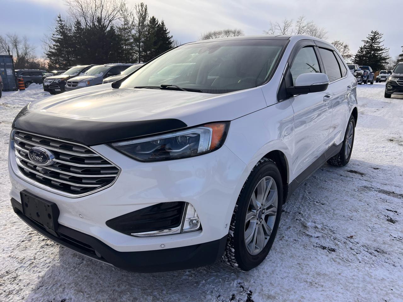 2019 Ford Edge Titanium Photo7