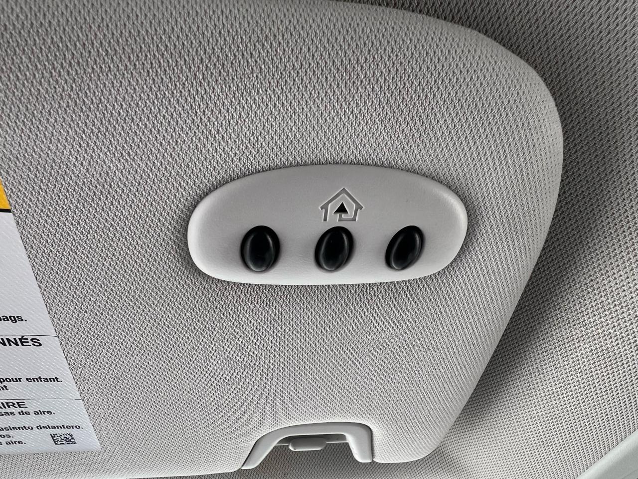 2019 Ford Edge Titanium Photo