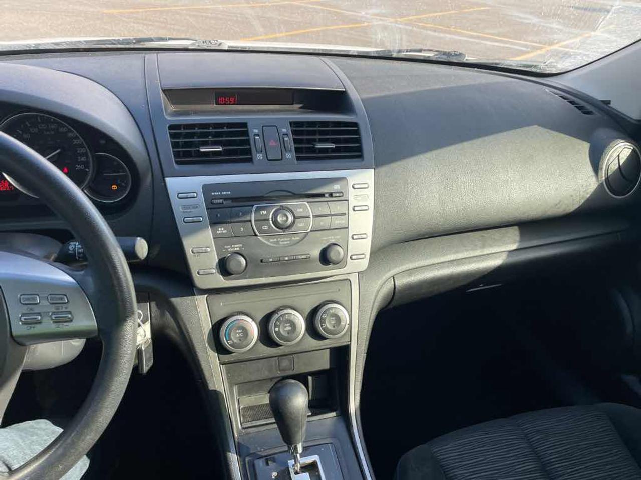 2010 Mazda MAZDA6 i Photo