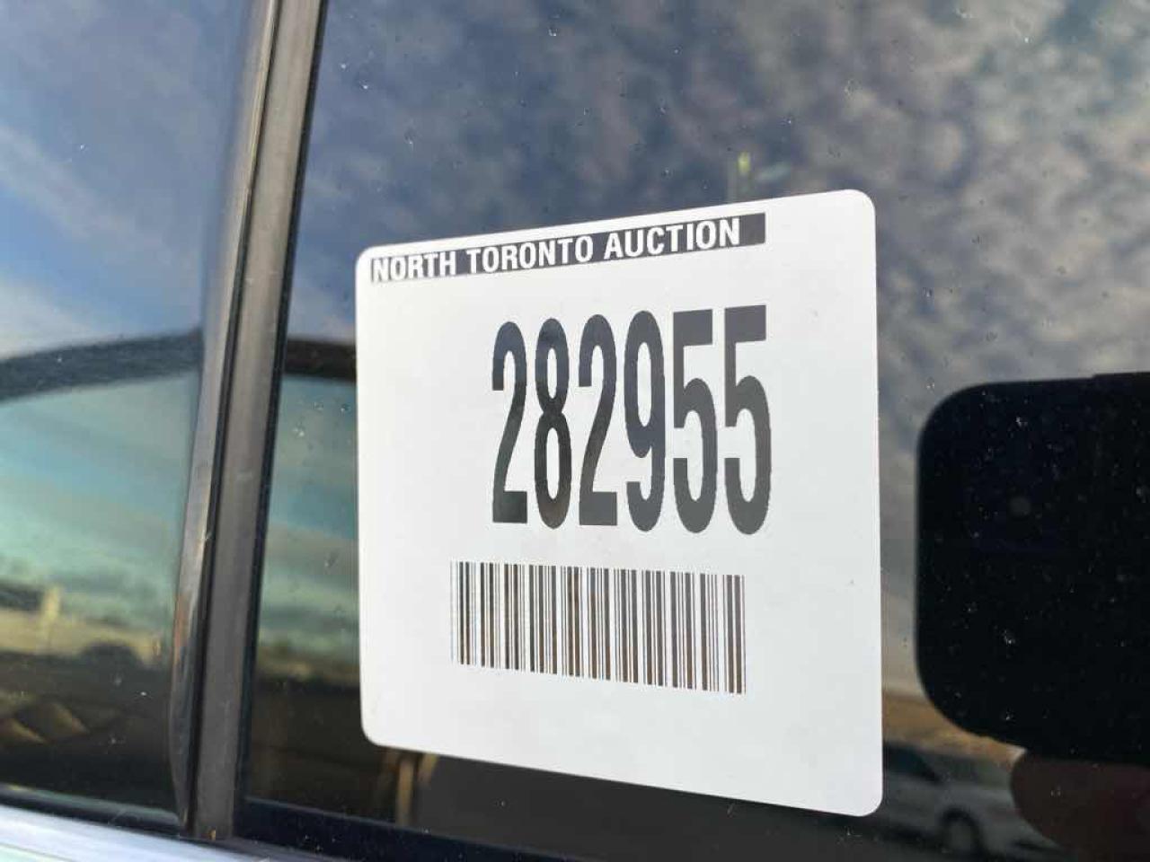 2016 Infiniti QX70  Photo