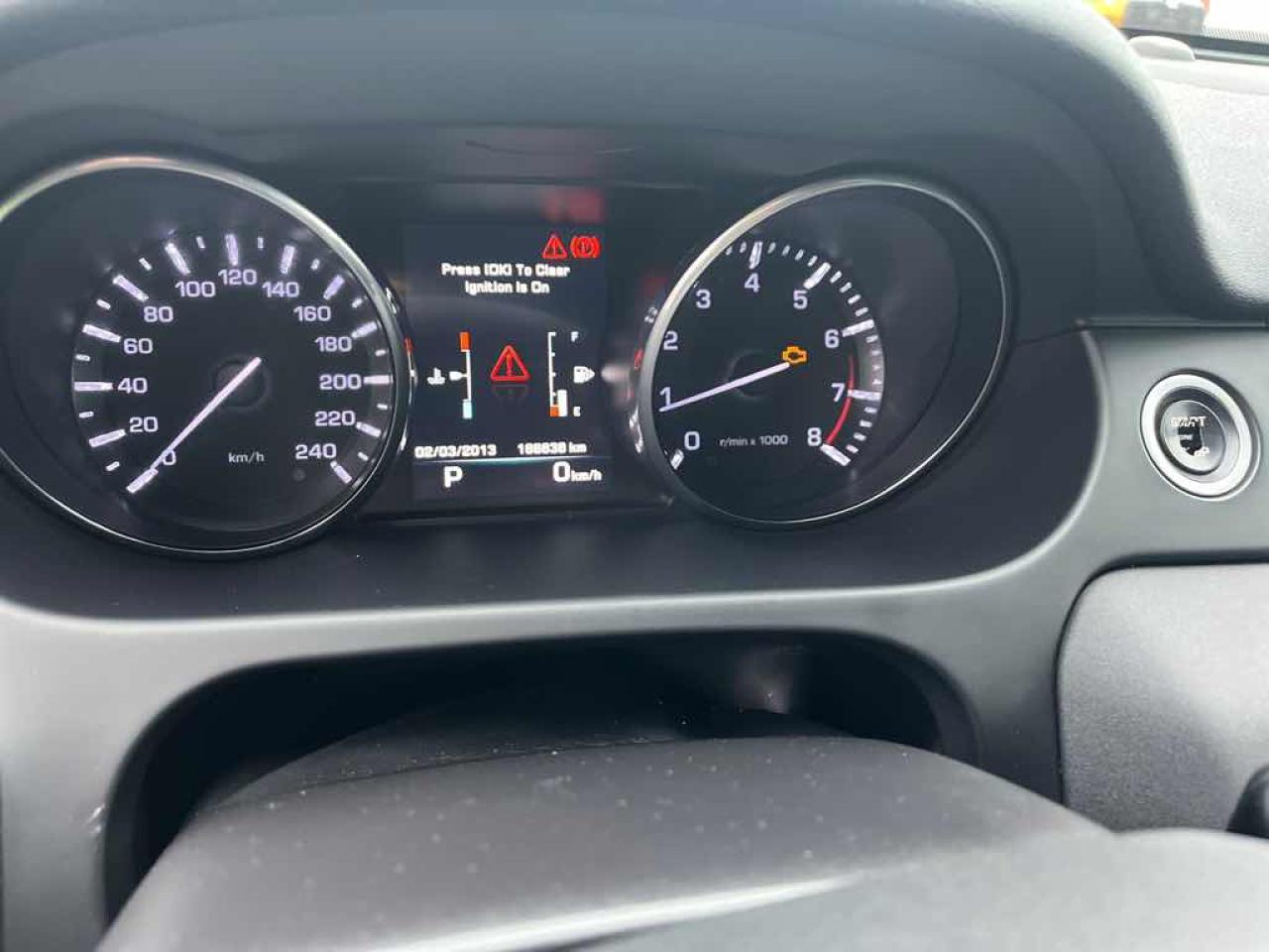 2016 Land Rover Discovery Sport HS Photo