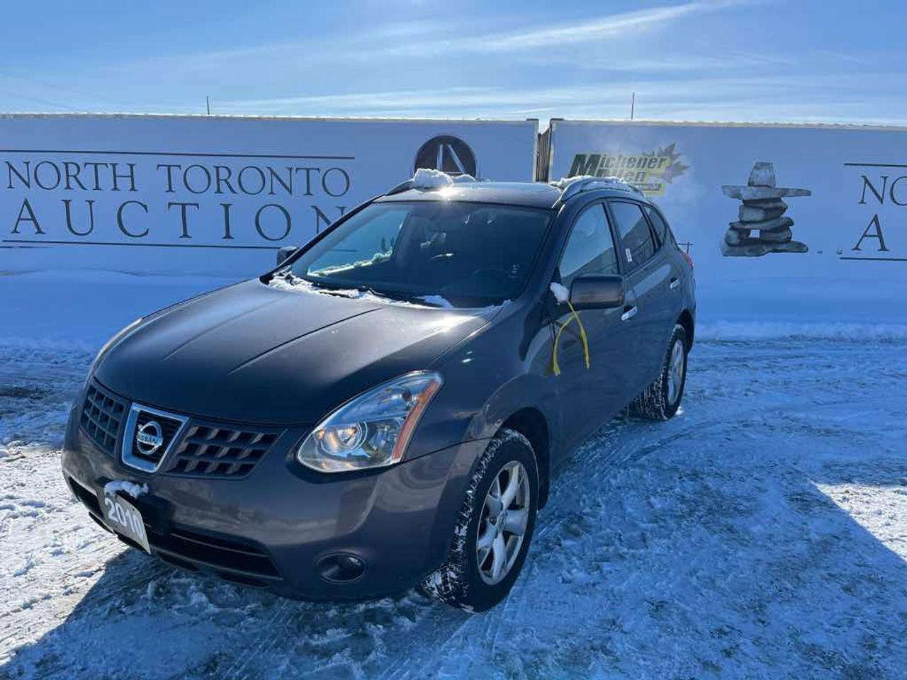 2010 Nissan Rogue  - Photo #1