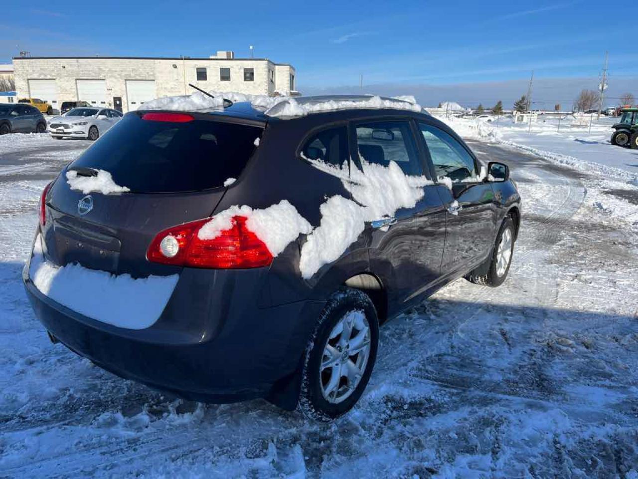 2010 Nissan Rogue  Photo3