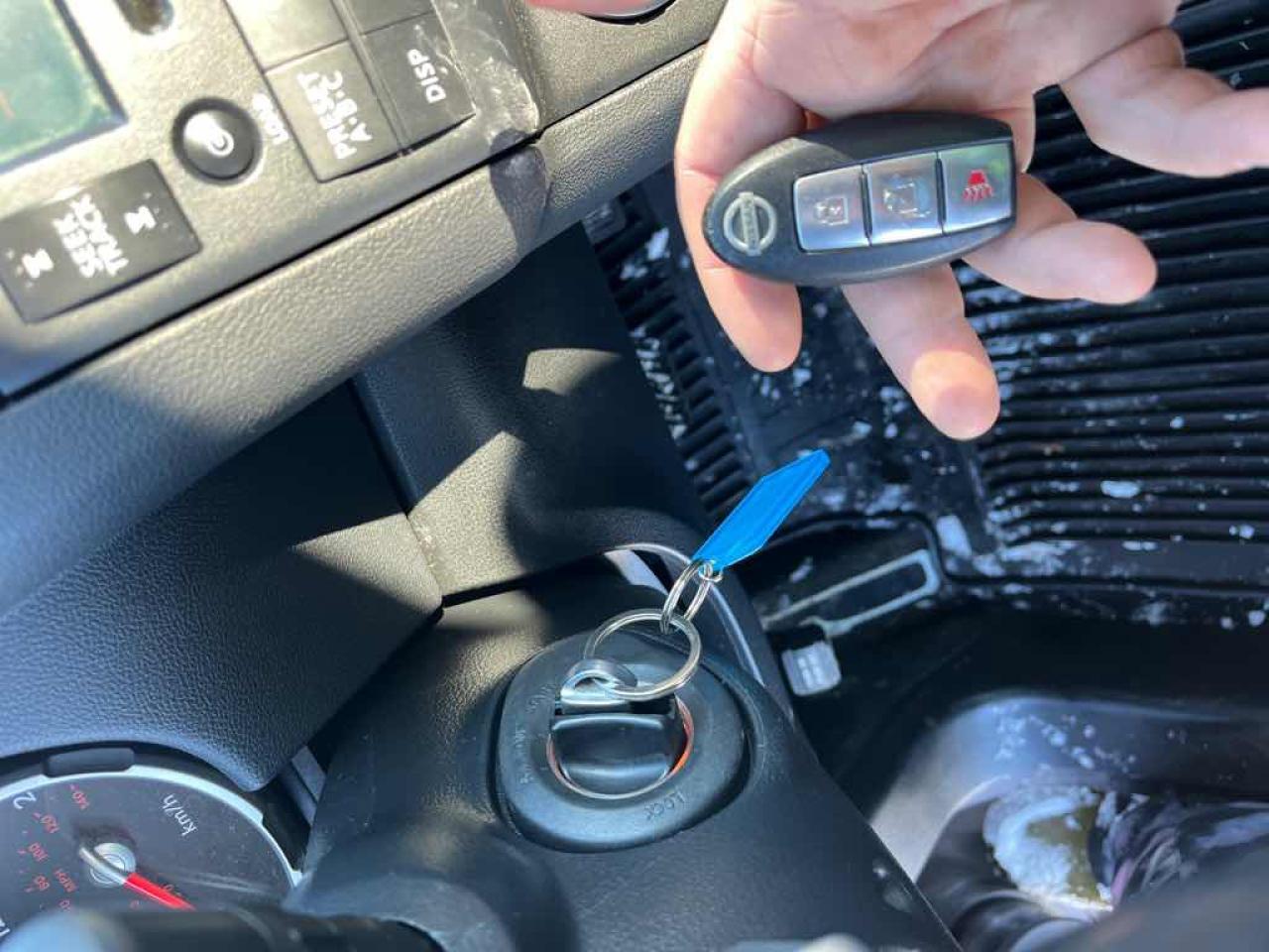 2010 Nissan Rogue  Photo