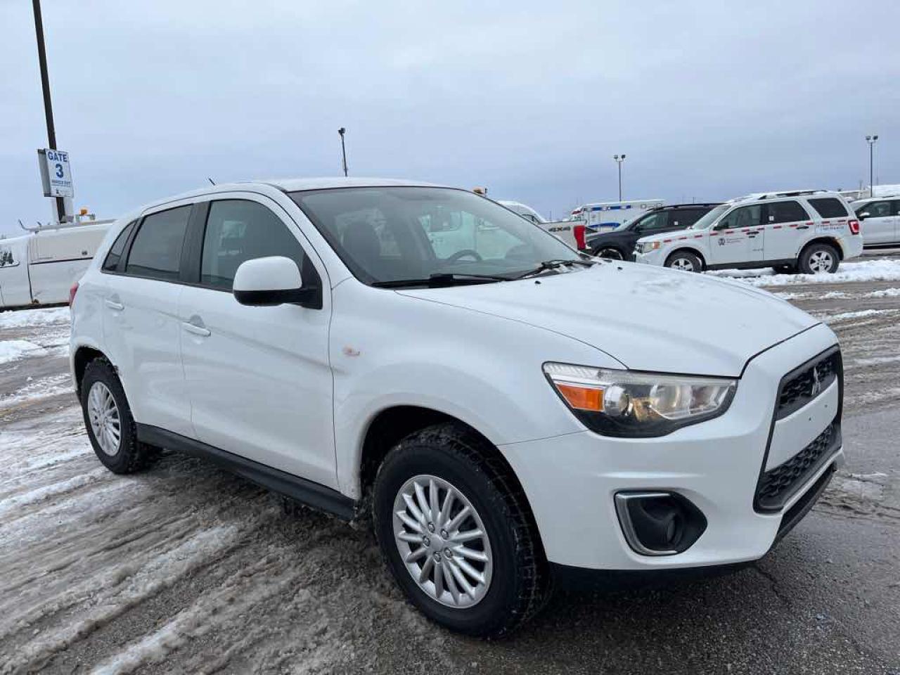 2015 Mitsubishi RVR SE Photo