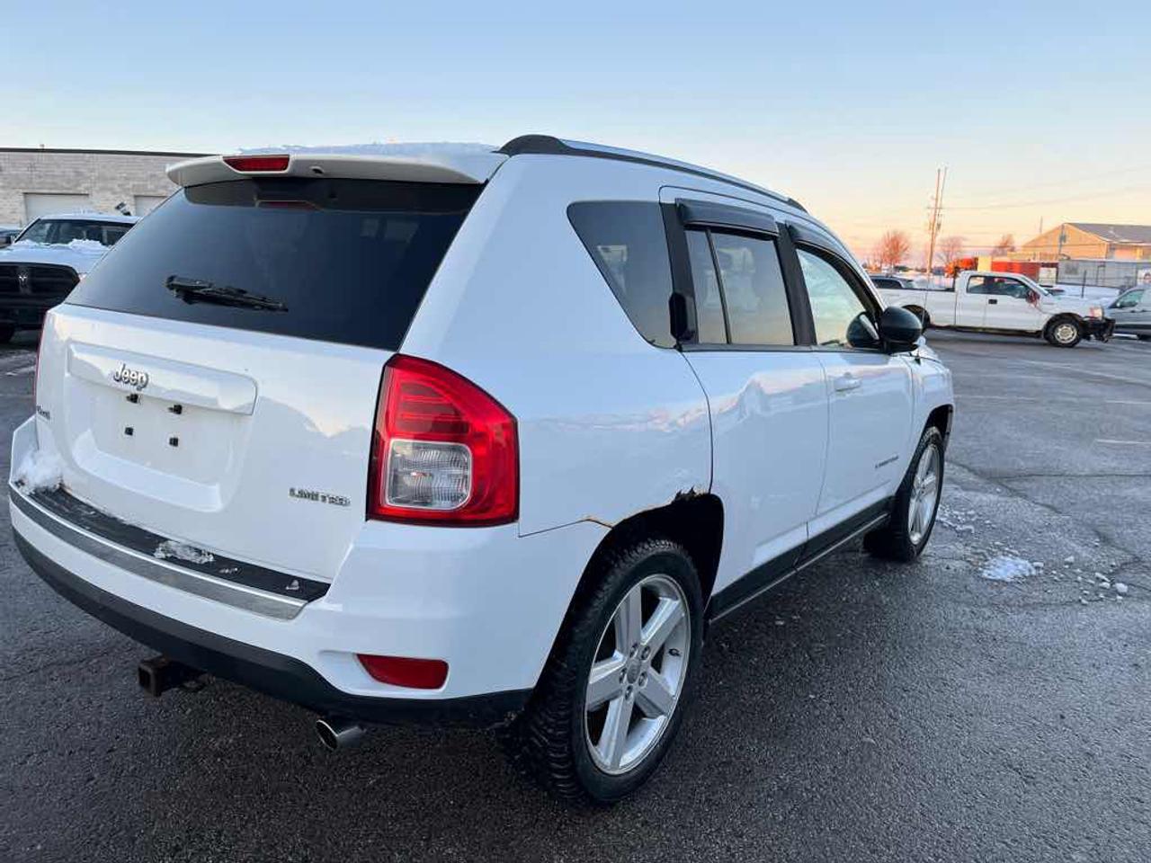 2013 Jeep Compass LIMITED Photo