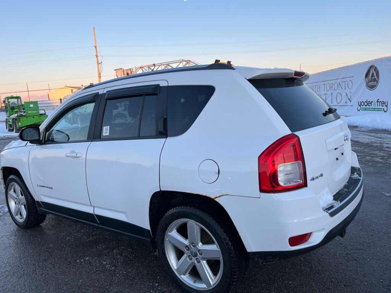 2013 Jeep Compass LIMITED Photo