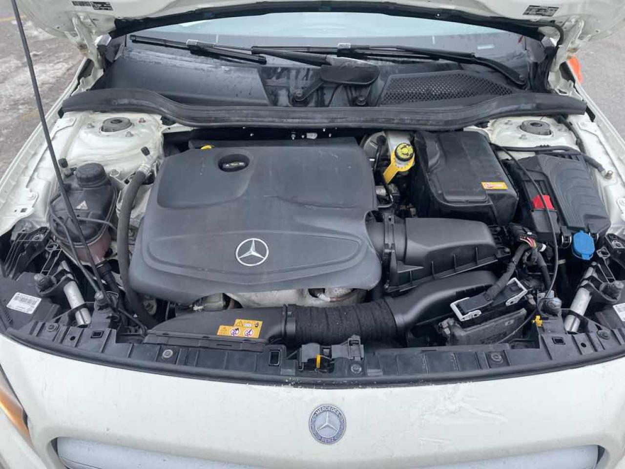 2016 Mercedes-Benz GLA 250 4MATIC Photo