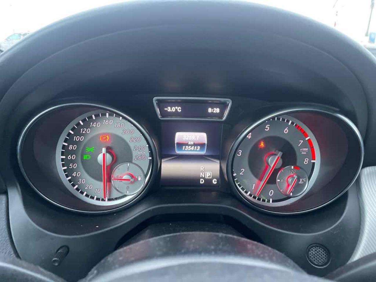 2016 Mercedes-Benz GLA 250 4MATIC Photo