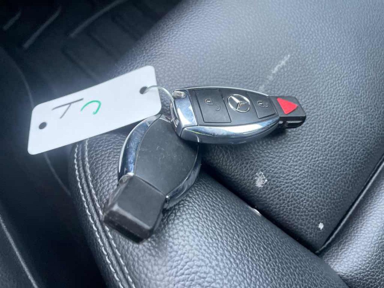 2016 Mercedes-Benz GLA 250 4MATIC Photo