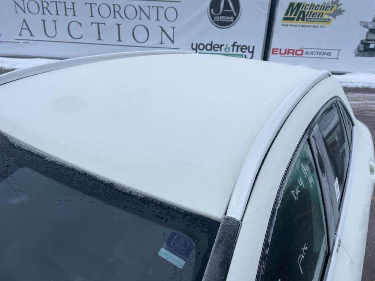 2016 Mercedes-Benz GLA 250 4MATIC Photo