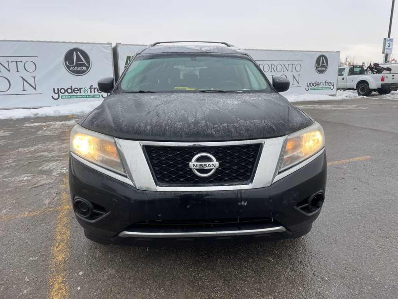2013 Nissan Pathfinder  Photo5