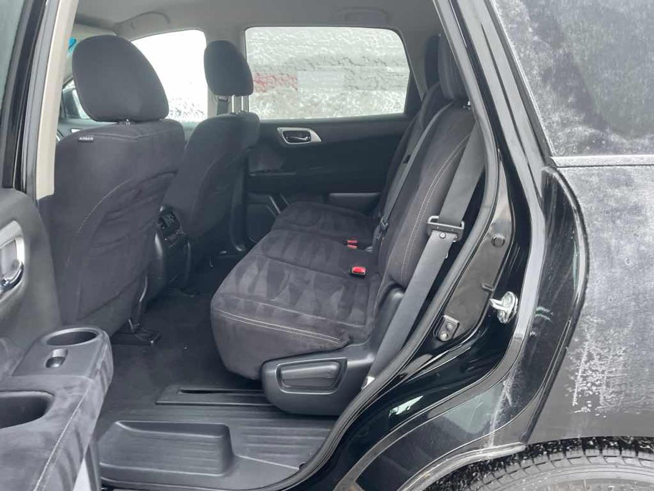 2013 Nissan Pathfinder  Photo