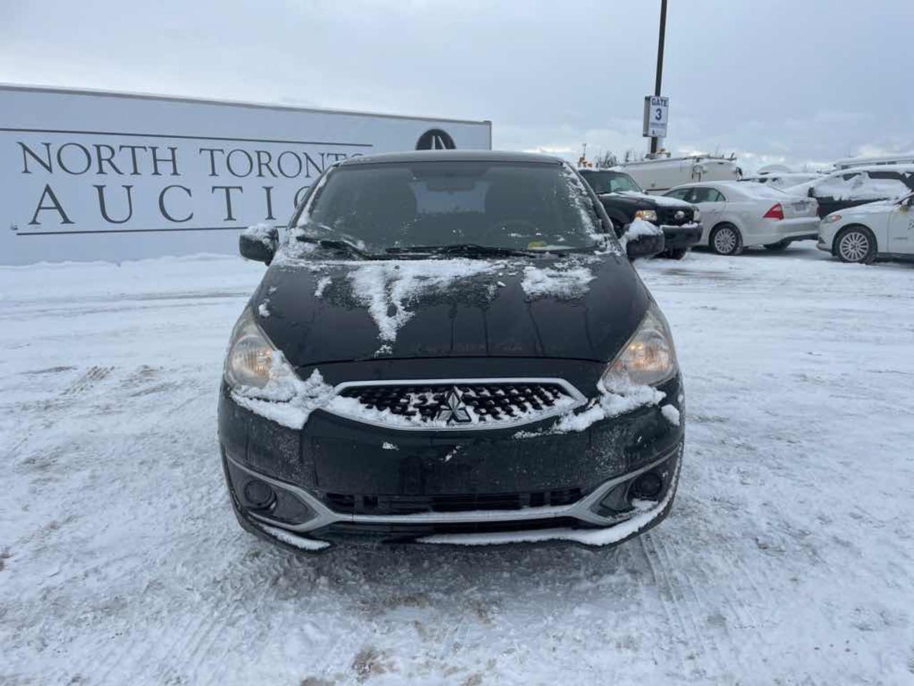 2017 Mitsubishi Mirage ES Photo1