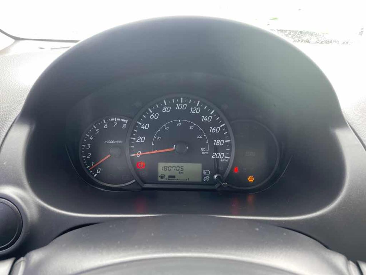 2017 Mitsubishi Mirage ES Photo
