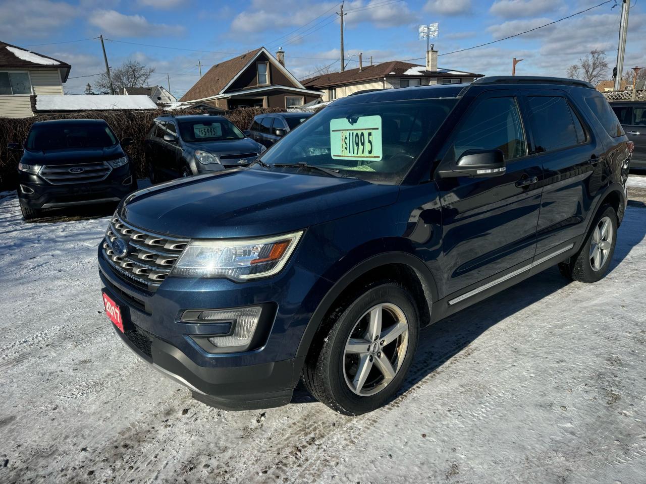 2017 Ford Explorer XLT - Photo #7