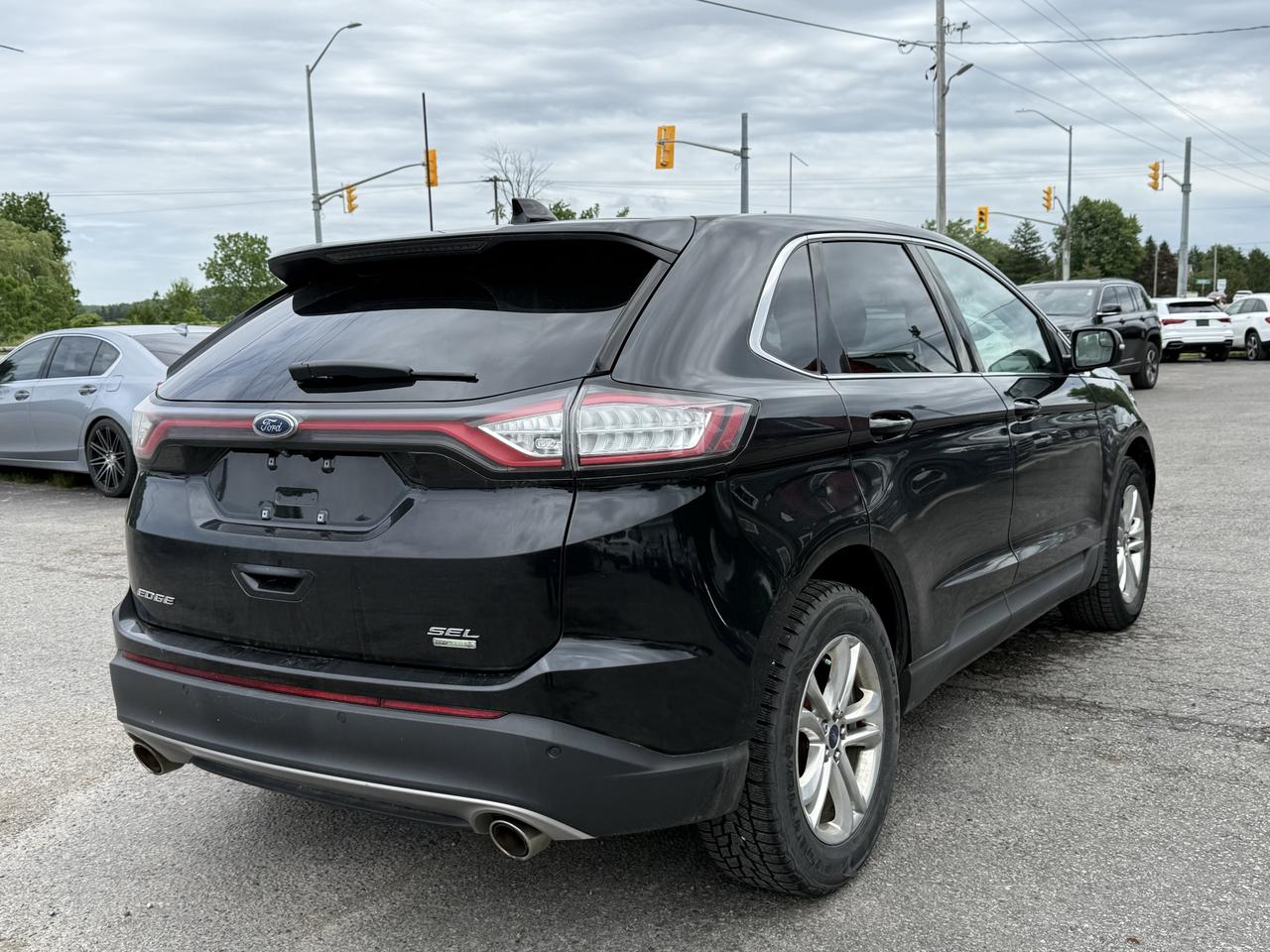 2018 Ford Edge SEL Photo