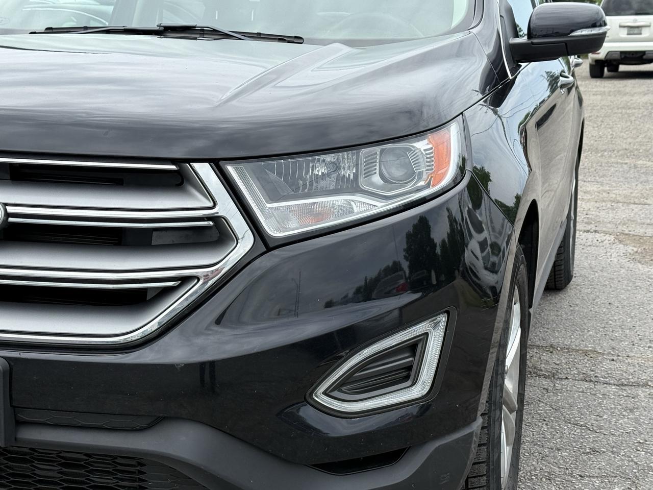 2018 Ford Edge SEL Photo