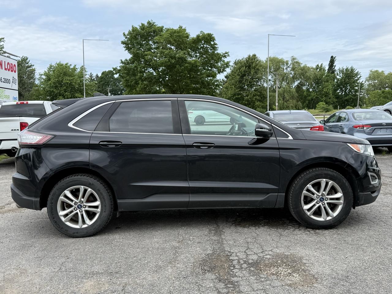 2018 Ford Edge SEL Photo
