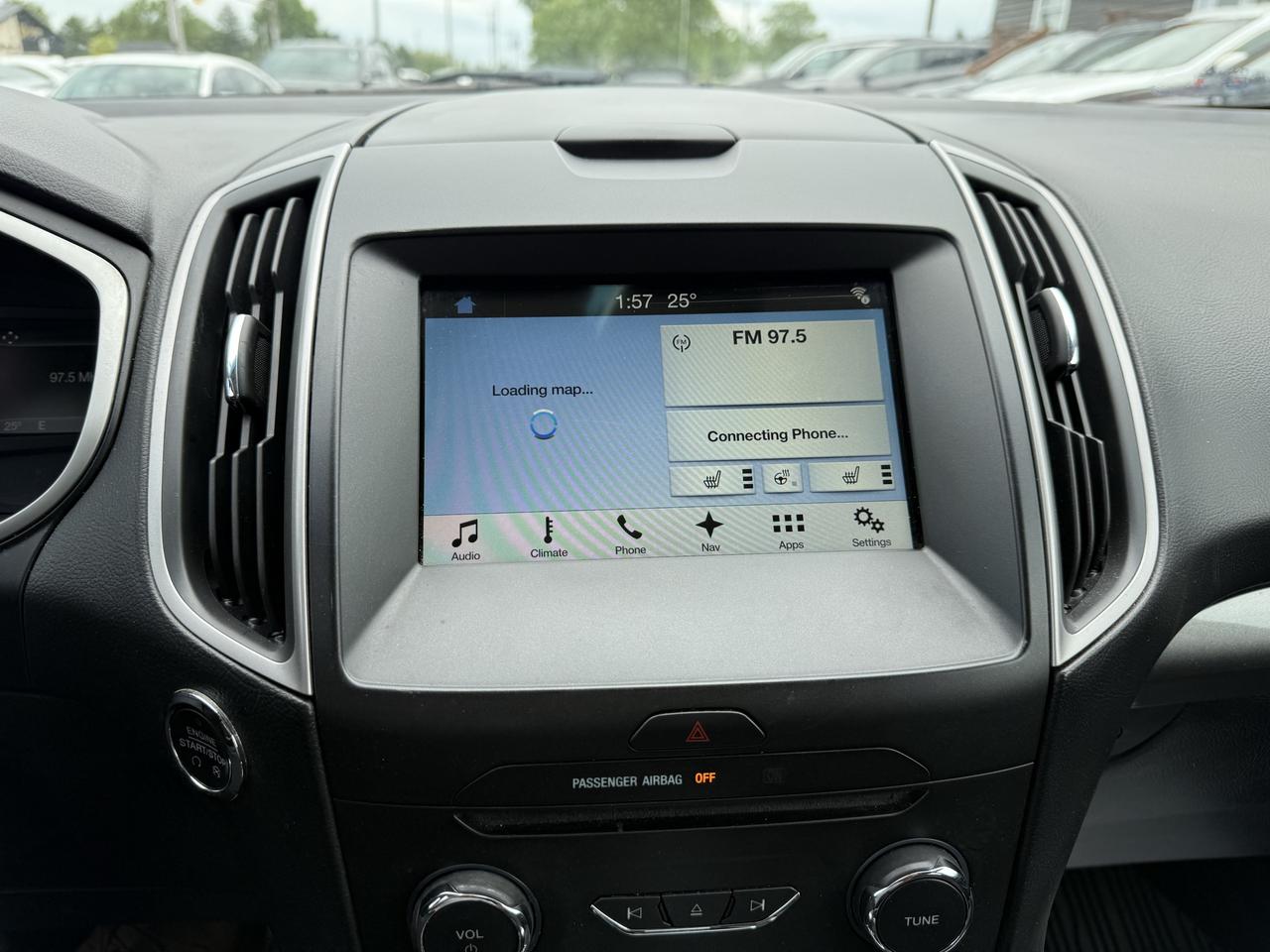 2018 Ford Edge SEL Photo