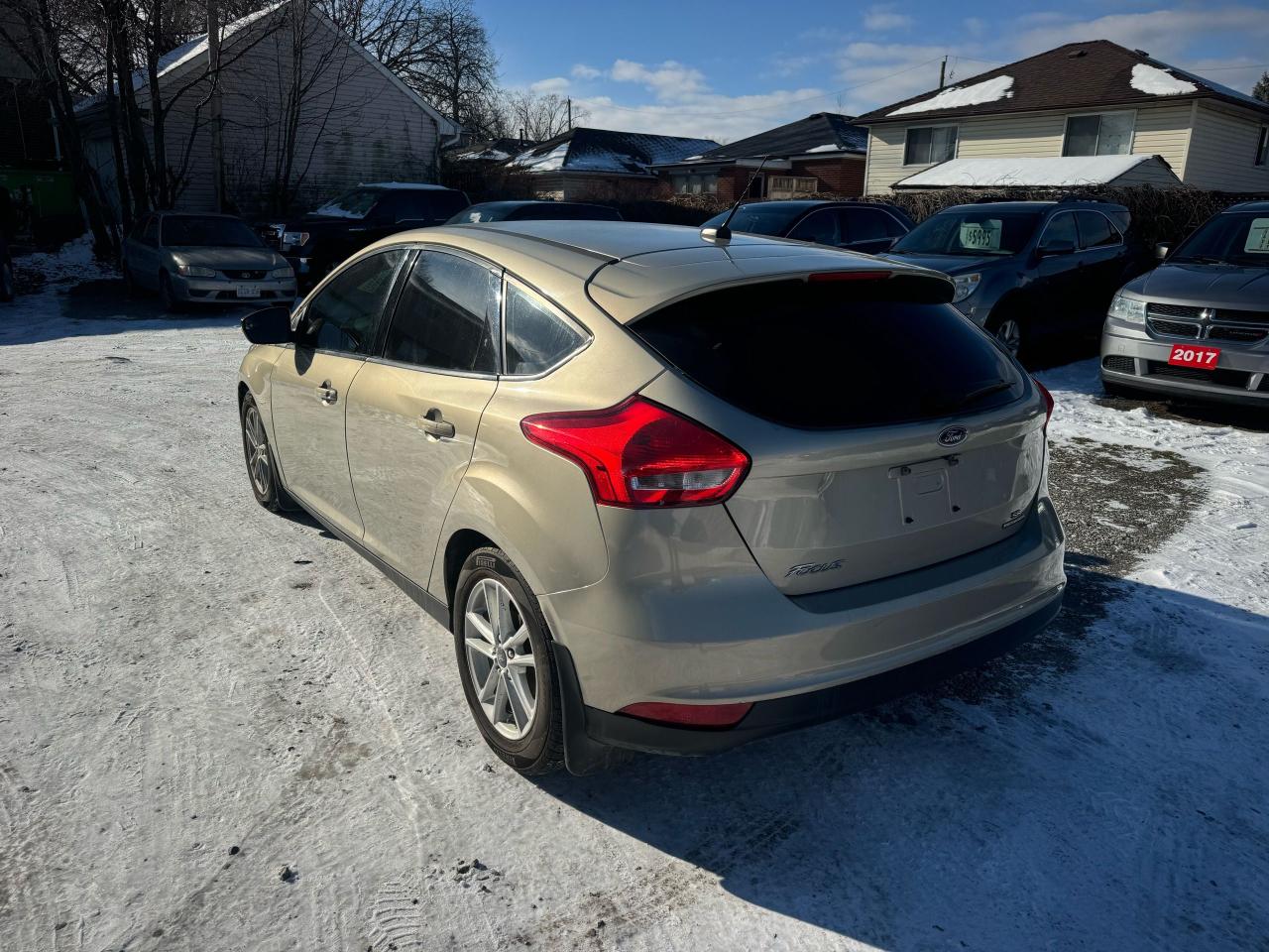 2015 Ford Focus SE - Photo #4