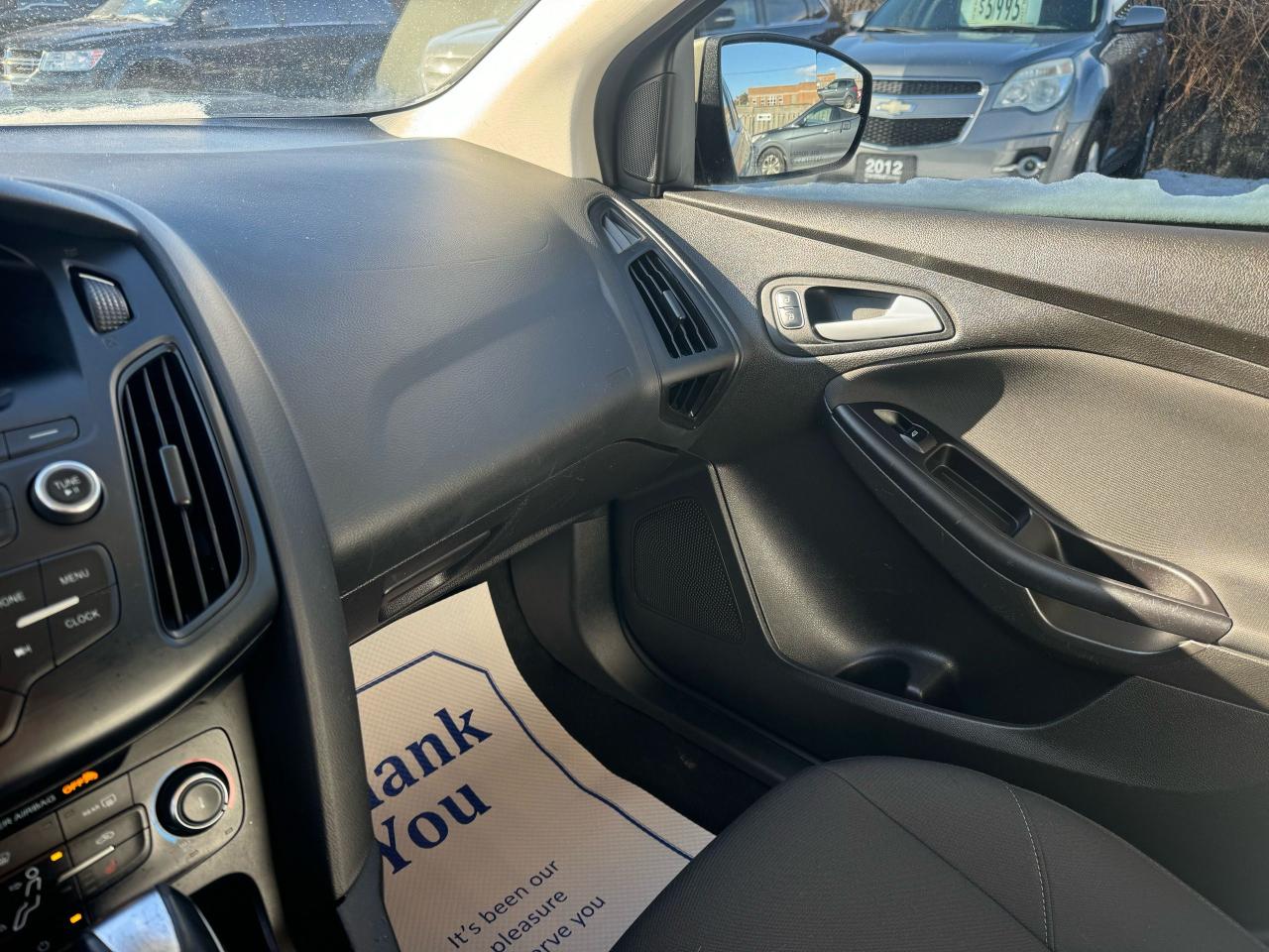 2015 Ford Focus SE - Photo #8