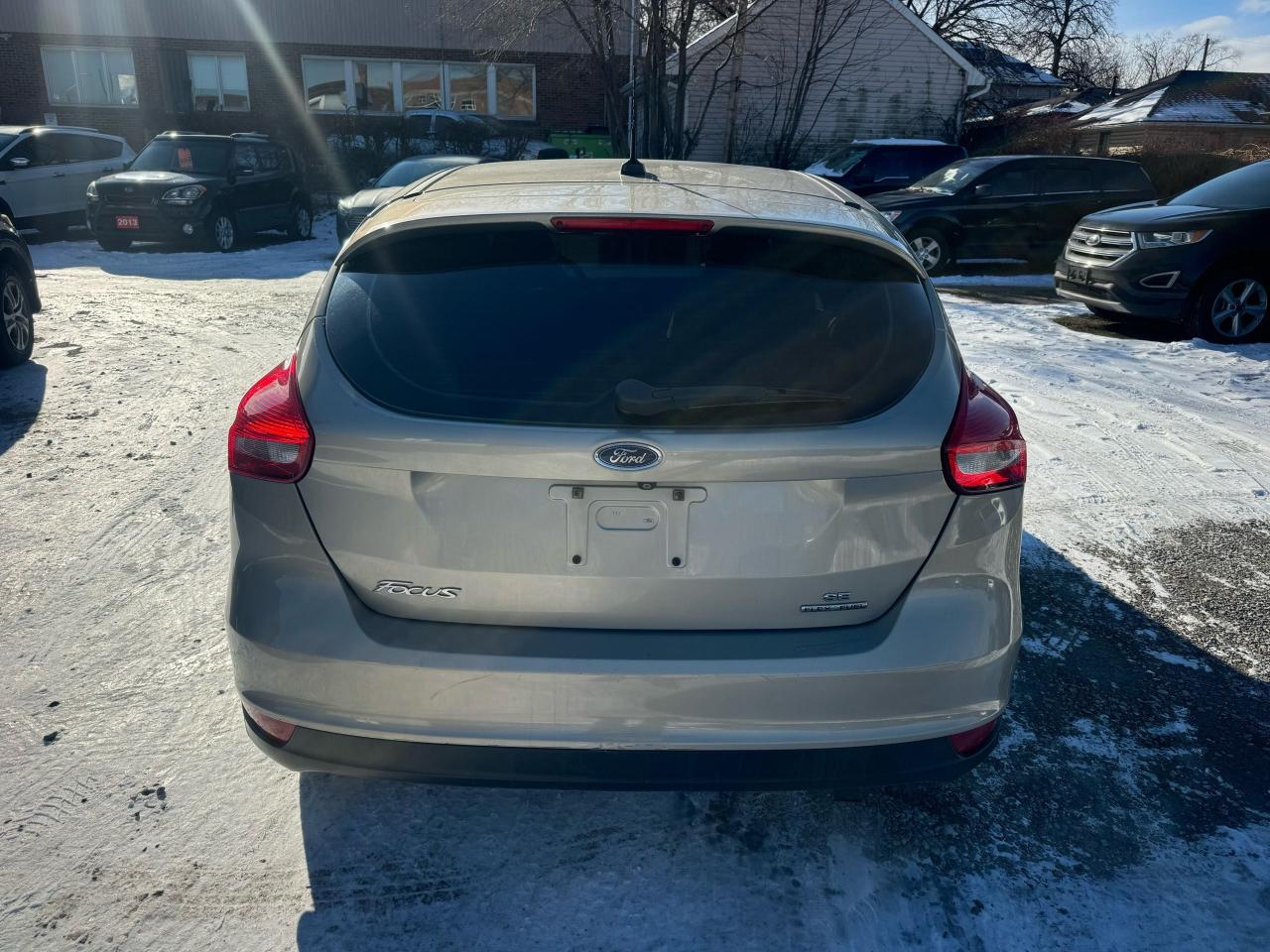 2015 Ford Focus SE - Photo #3