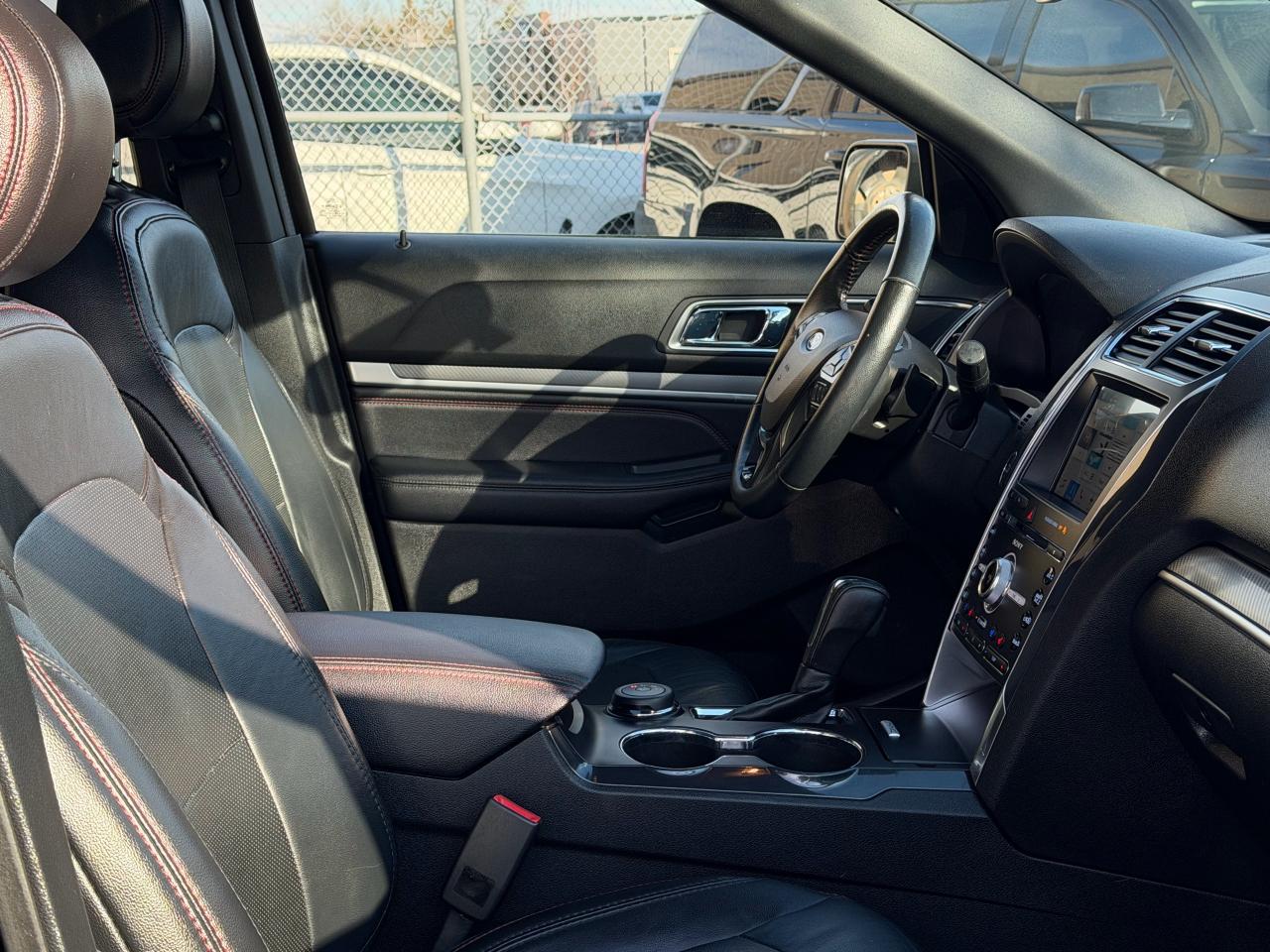 2017 Ford Explorer Sport NAVI|SUNROOF|BACKUP - Photo #11